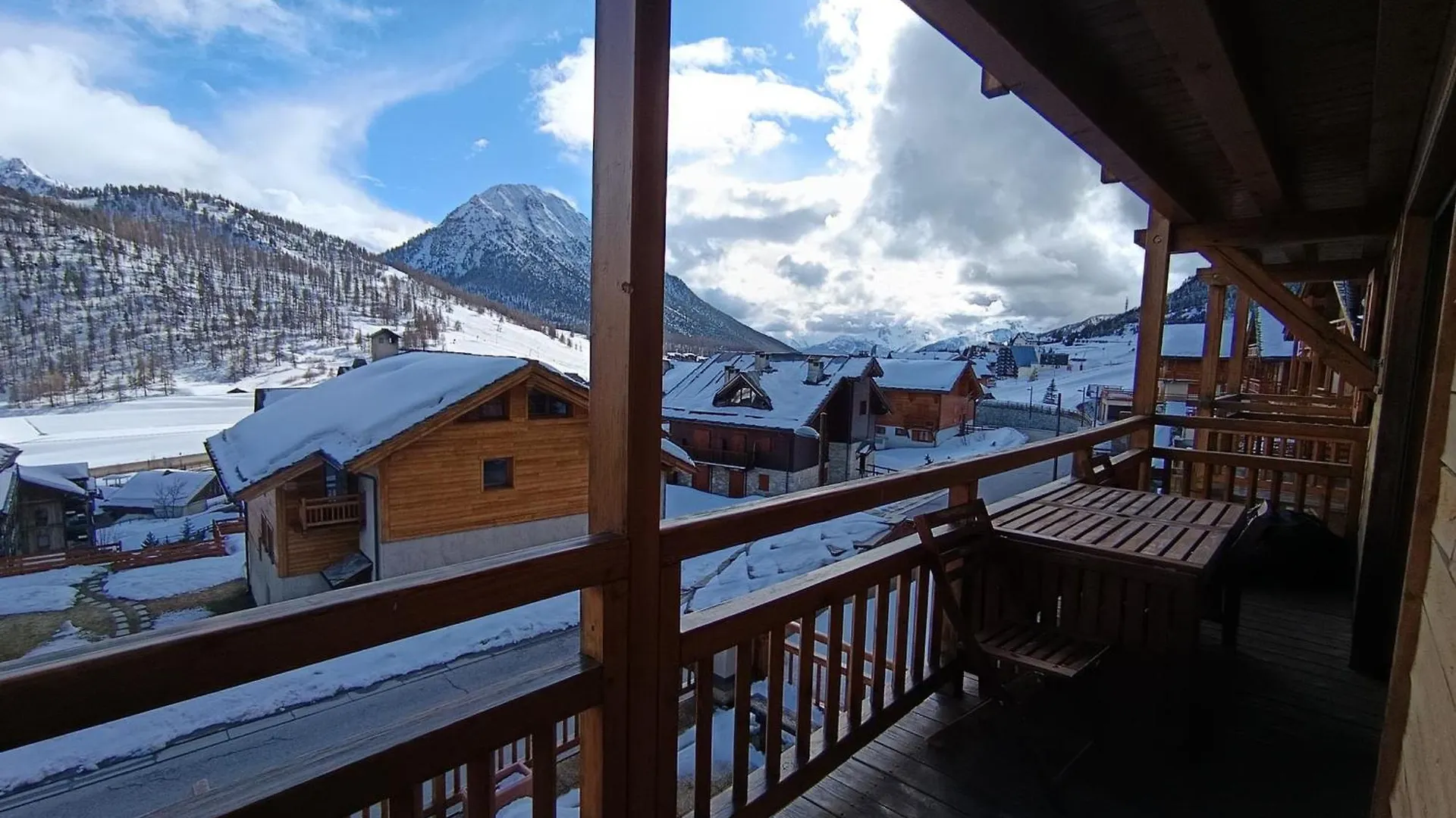 Apartment Appartement 3 Pieces Coin Montagne + Box - 3* - 8 Pers. - A 20M Des Pistes A Montgenevre - Fr-1-445-1 France