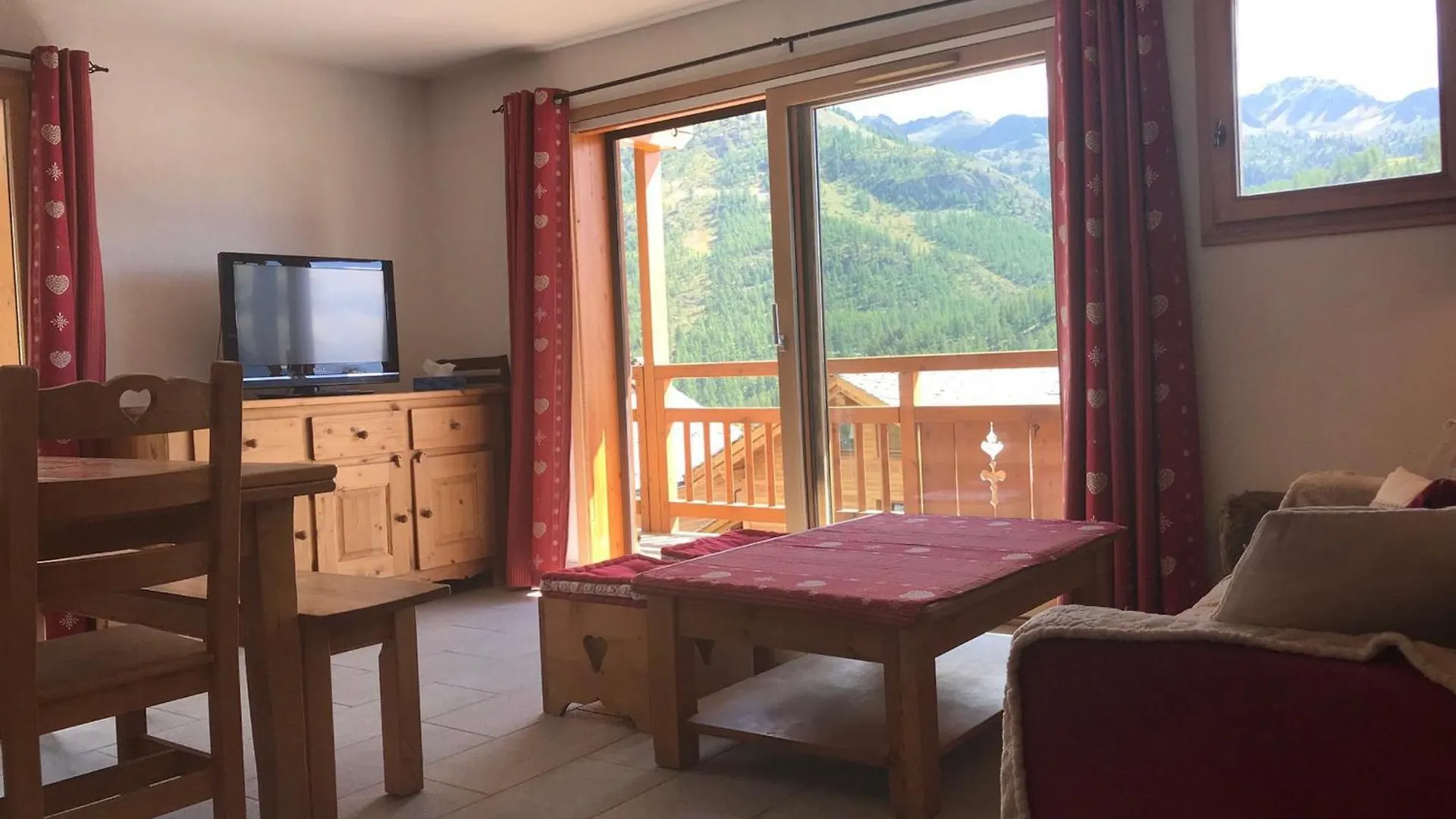 Appartement 3 Pieces Coin Montagne + Box - 3* - 8 Pers. - A 20M Des Pistes A Montgenevre - Fr-1-445-1 0*,